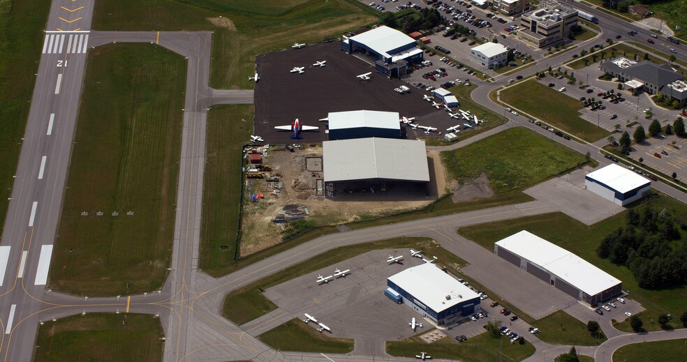 More Photos Of 1180 Keith Ross Dr, Oshawa Airplane Hangar For Sale