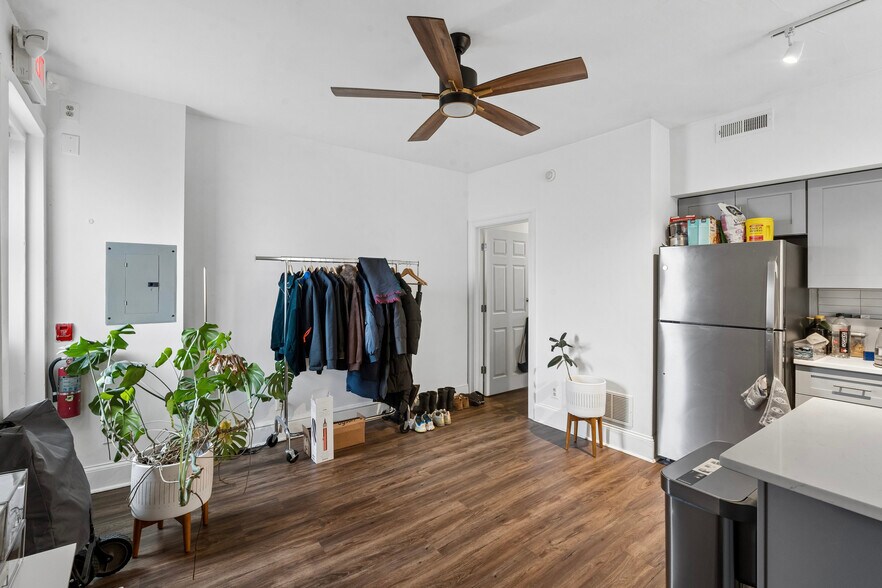 More Photos Of 1600 Spruce St, Philadelphia Apartments For Sale