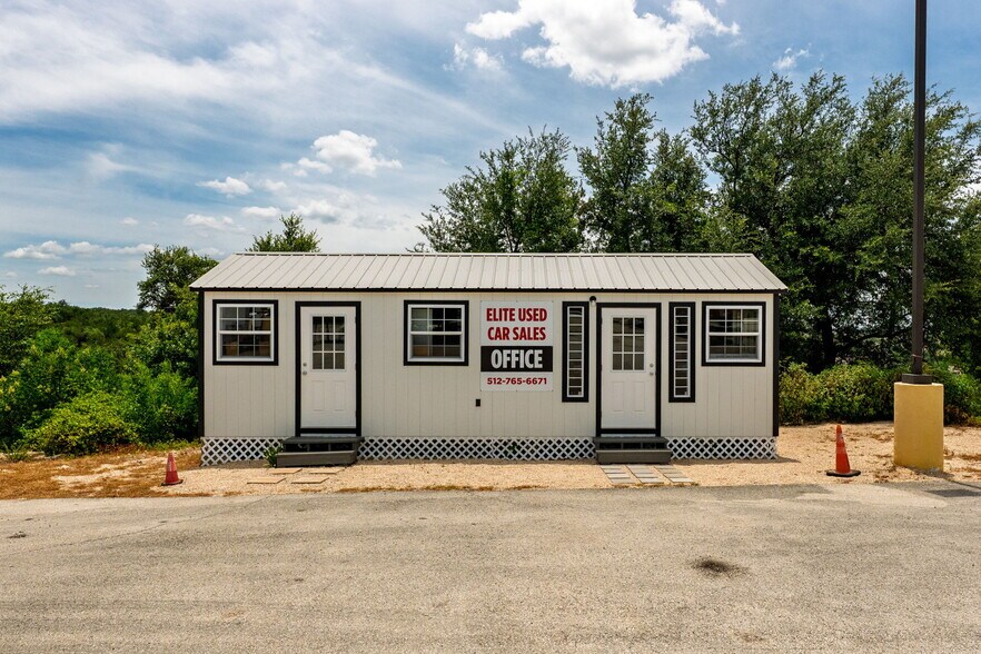 More Photos Of 21601 State Highway 71 W, Spicewood Land For Lease