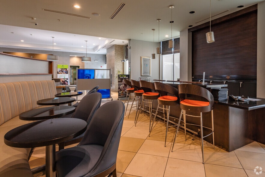 More Photos Of 139 Bradford Blvd, Santee Hotel For Sale