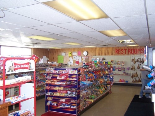 More Photos Of 460 John Brown Hwy & I-35, Williamsburg Service Station For Sale