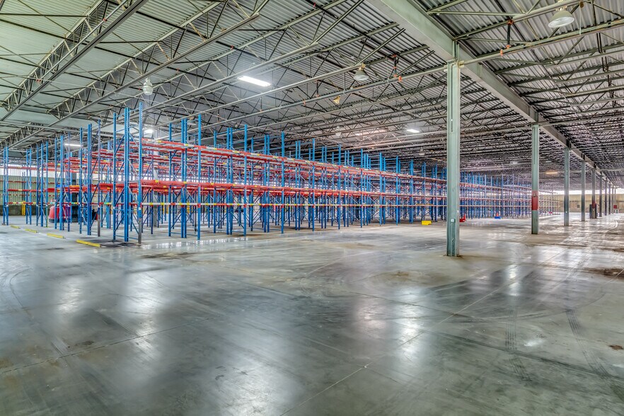 More Photos Of 1870 Highway 22 W, Alexander City Warehouse For Lease