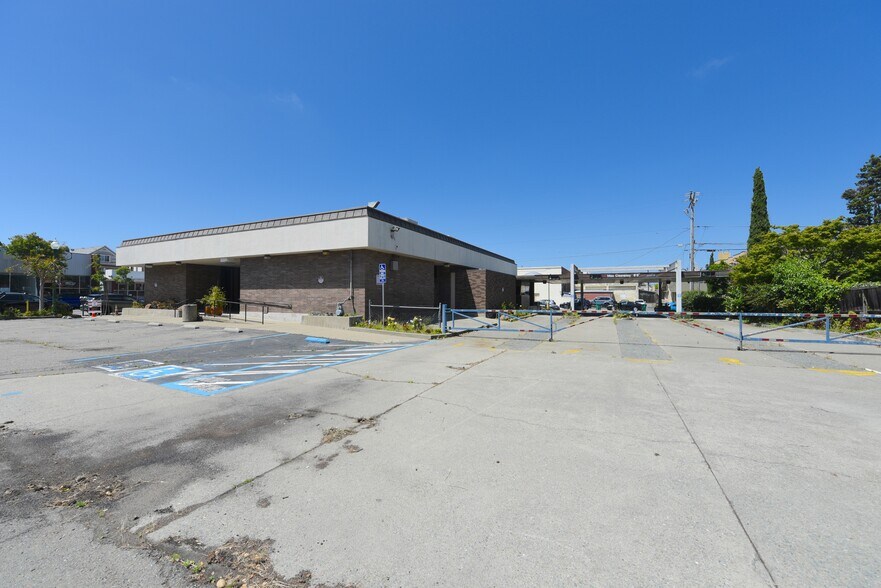 More Photos Of 1414 Webster St, Alameda Bank For Sale