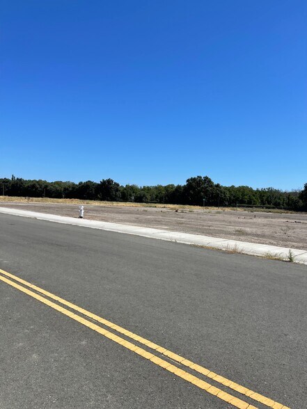 More Photos Of Independence Pl @ West Liberty Road, Gridley Land For Sale