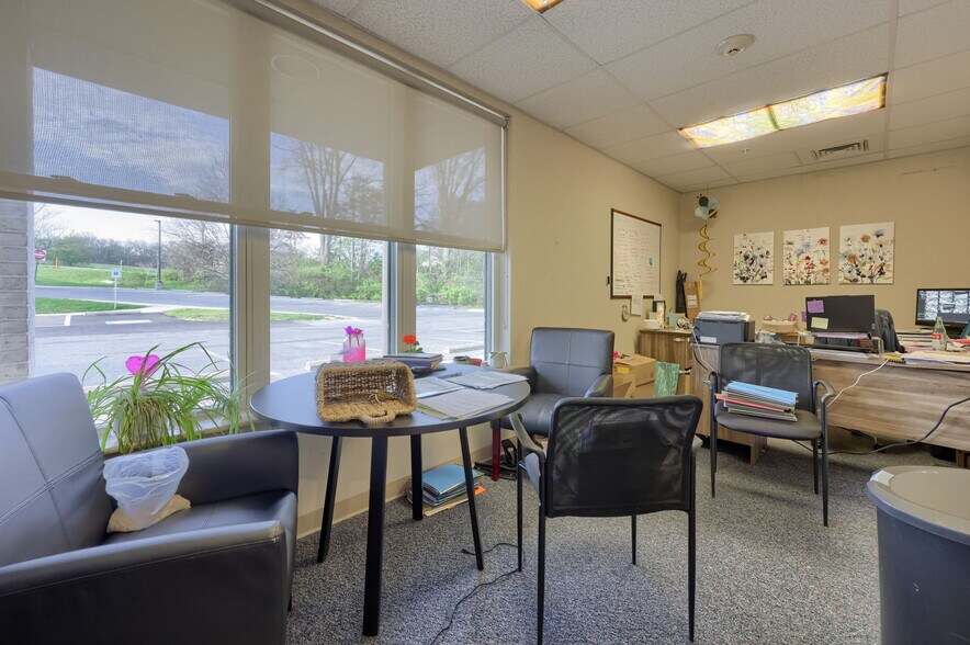More Photos Of 2301 Harrisburg Pike, Lancaster Daycare Center For Sale