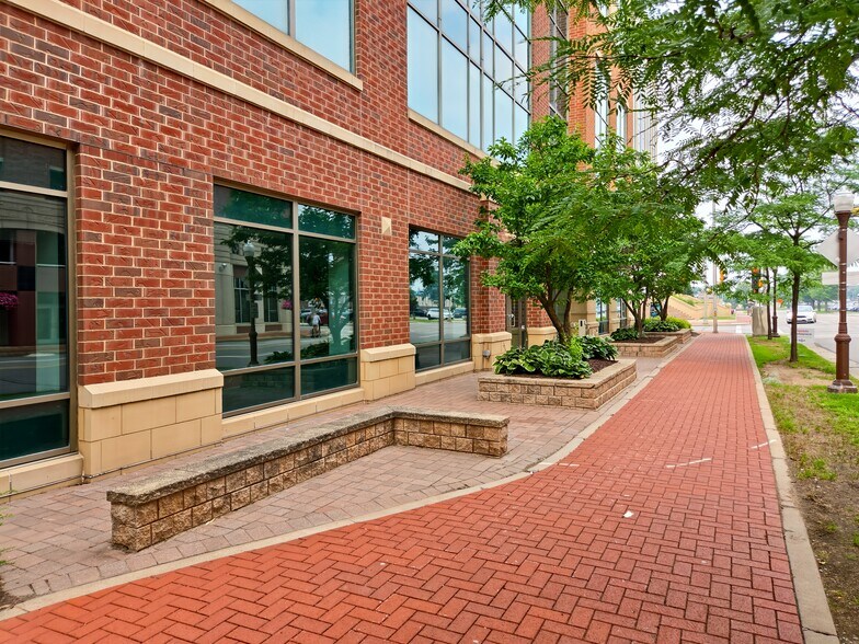 More Photos Of 11 Scott St, Wausau Coworking Space