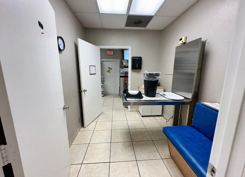 More Photos Of 1104 S Nova Rd, Ormond Beach Office For Sale