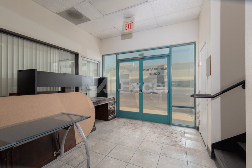 More Photos Of 3365 Pepper Ln, Las Vegas Loft Creative Space For Sale