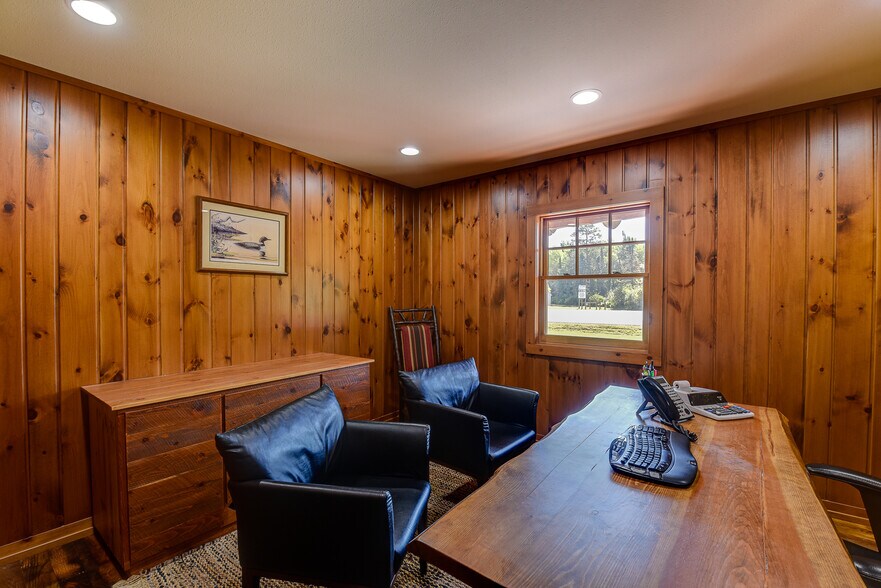 More Photos Of 5771 US Highway 45, Land O Lakes Office For Sale