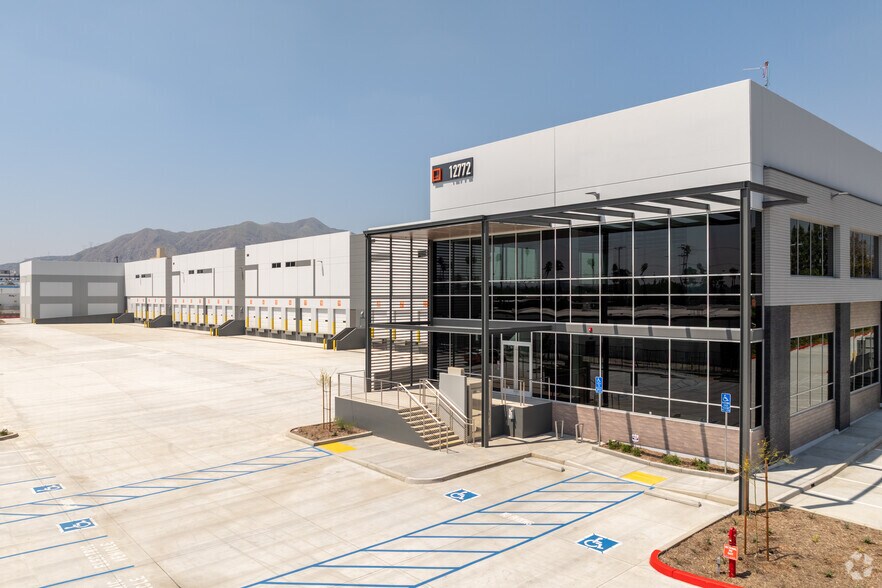 Primary Photo Of 12772 San Fernando Rd, Sylmar Warehouse For Lease