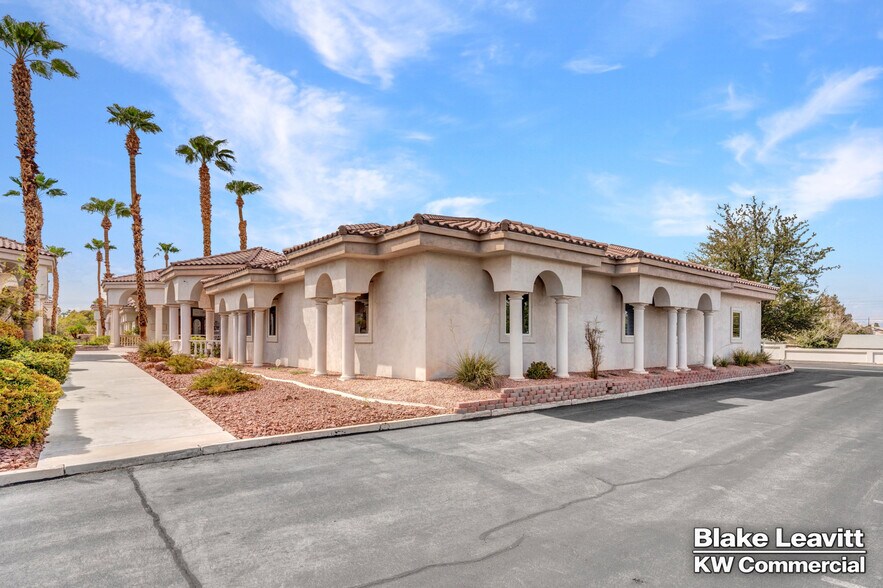 More Photos Of 5844 S Pecos Rd, Las Vegas Medical For Sale