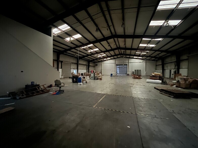 More Photos Of 257 Confederate Ave, Jasper Warehouse For Lease