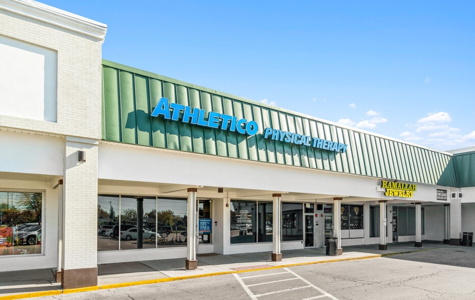 More Photos Of 8707-8767 Ridgeland Ave, Oak Lawn Unknown For Lease