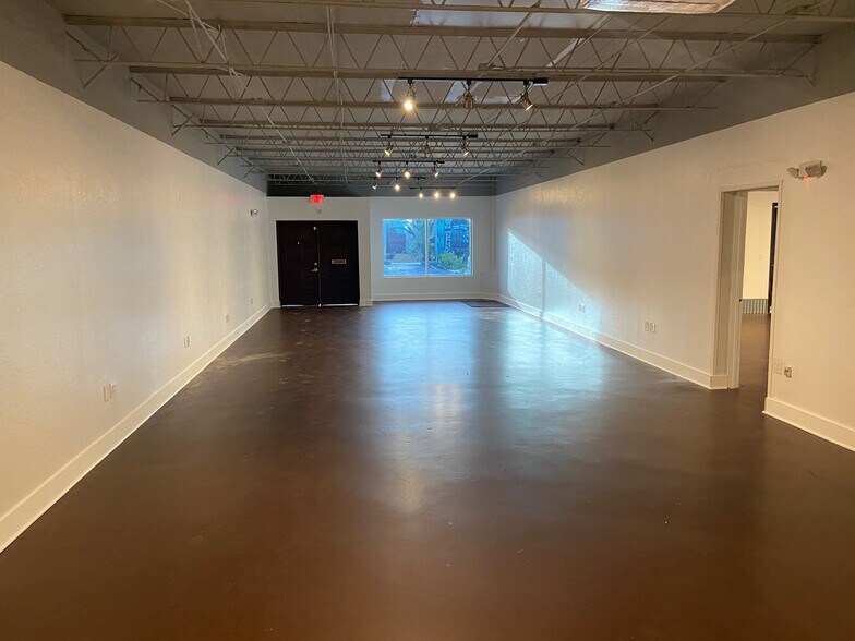 More Photos Of 716-718 NE 2nd Ave, Fort Lauderdale Loft Creative Space For Lease