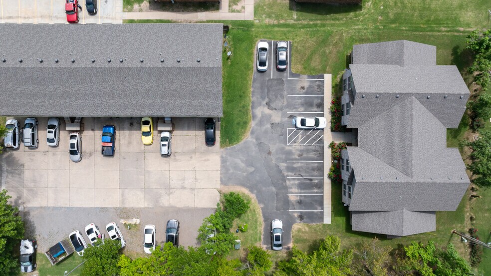 More Photos Of 1400 Jacobs Ave, Fort Smith Apartments For Sale