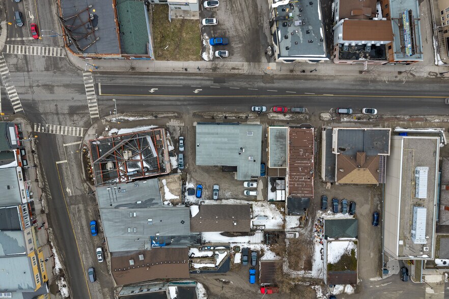 More Photos Of 5848 Ferry St, Niagara Falls General Retail For Sale
