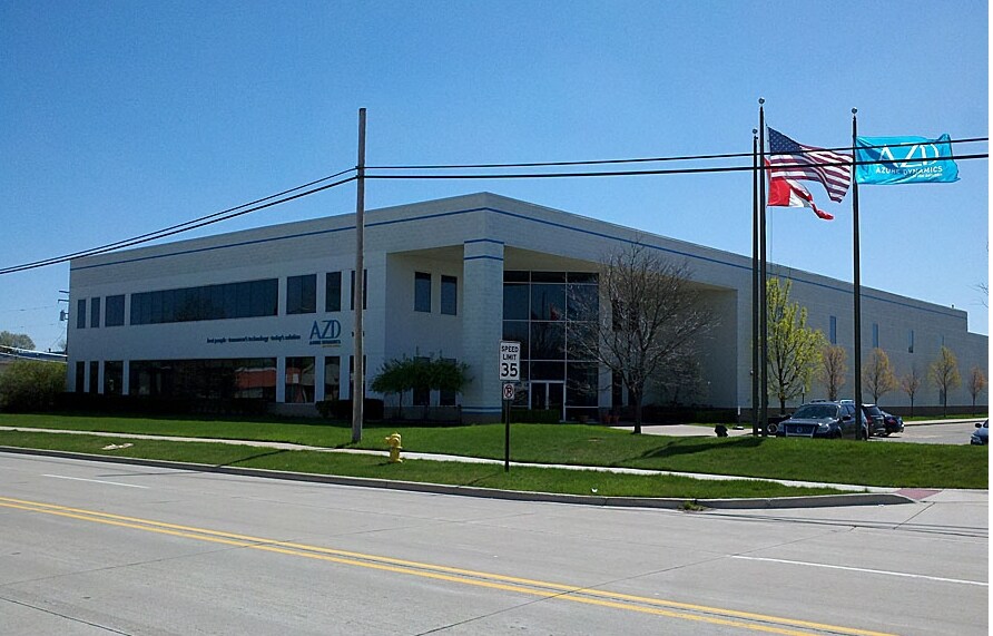 More Photos Of 14925 W 11 Mile Rd, Oak Park Research And Development For Lease