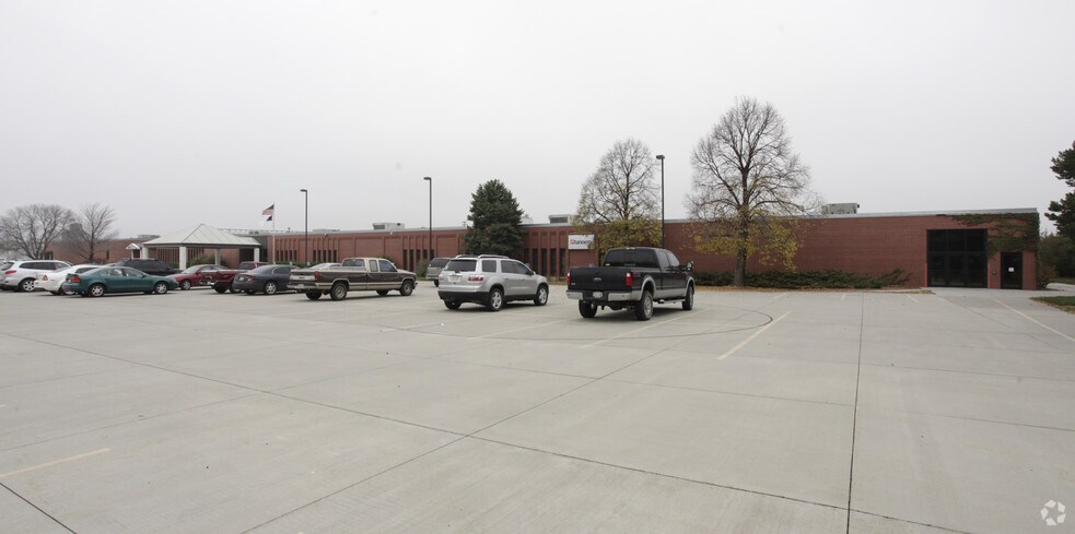 More Photos Of 6400 Cornhusker Hwy, Lincoln Flex For Sale