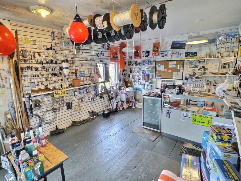 More Photos Of 3732 NY-31 Rt, Canastota Restaurant For Sale