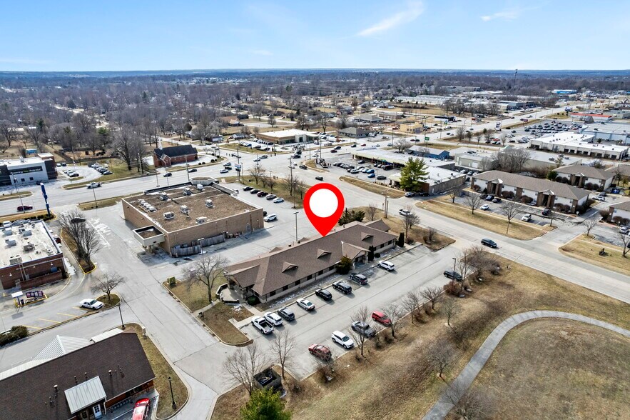 More Photos Of 4136 South Scenic, Springfield Office For Lease