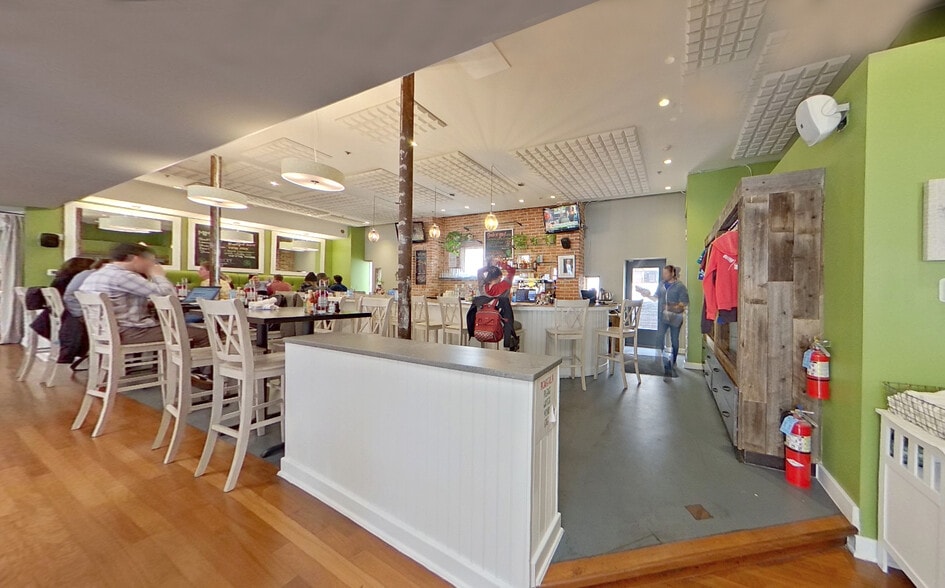 More Photos Of 400-416 E 7th Ave, Denver Storefront For Lease