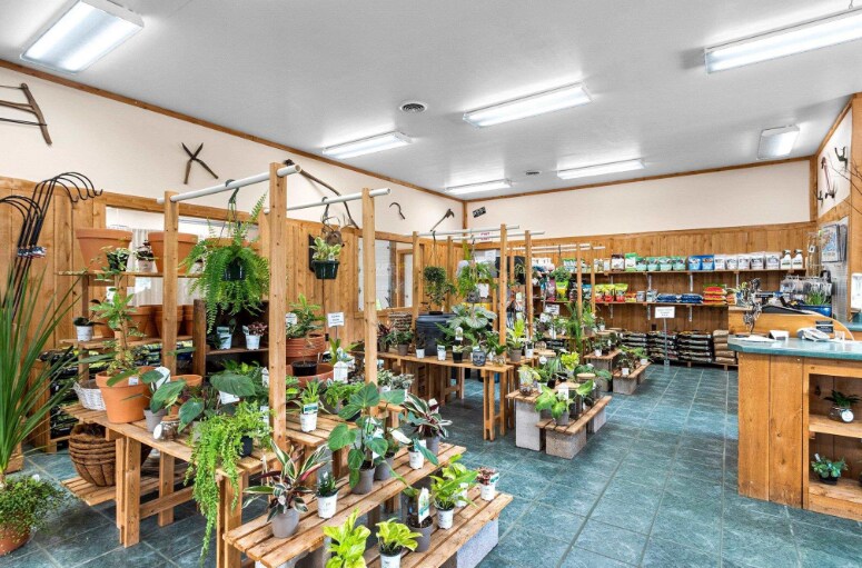 More Photos Of 4413 N Lake Rd S, Florence Garden Center For Sale