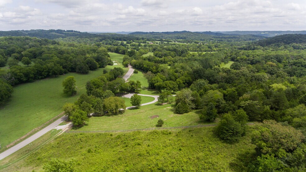More Photos Of 177 Providence Rd, Fayetteville Specialty For Sale