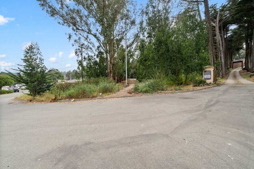 More Photos Of 1 Longford dr, Daly City Land For Sale