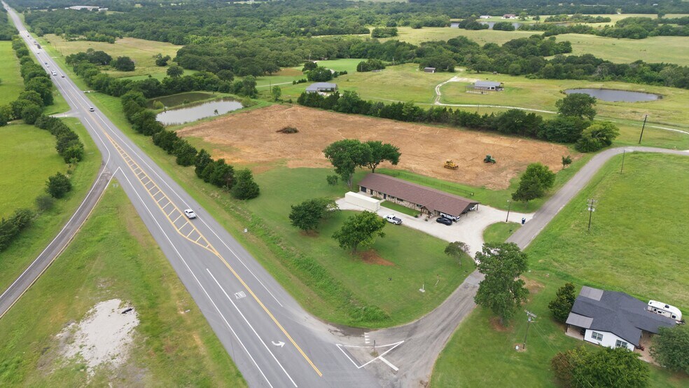 More Photos Of 55 Heritage Rd, Gordonville Office Residential For Sale