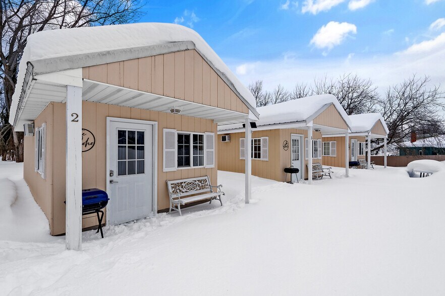 More Photos Of 596 Main St, Sterling Storefront Retail Office For Sale