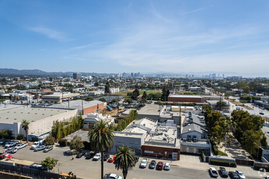 More Photos Of 1655 Euclid St, Santa Monica Loft Creative Space For Lease