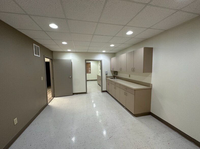 More Photos Of 4866-4874 Wunnenberg Way, West Chester Medical For Sale