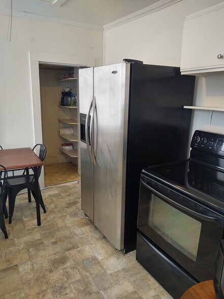 More Photos Of 22 Chestnut St, Brattleboro Apartments For Sale