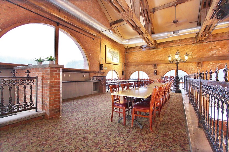 More Photos Of 88-110 Rondout Landing, Kingston Restaurant For Sale