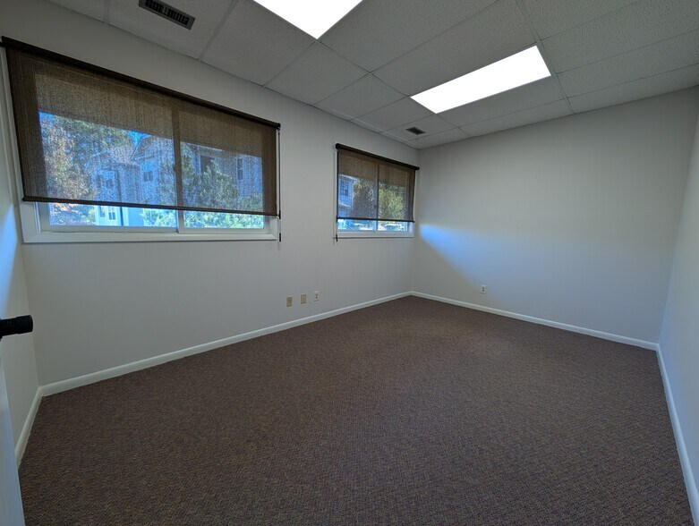 More Photos Of 1717 Legion Rd, Chapel Hill Coworking Space