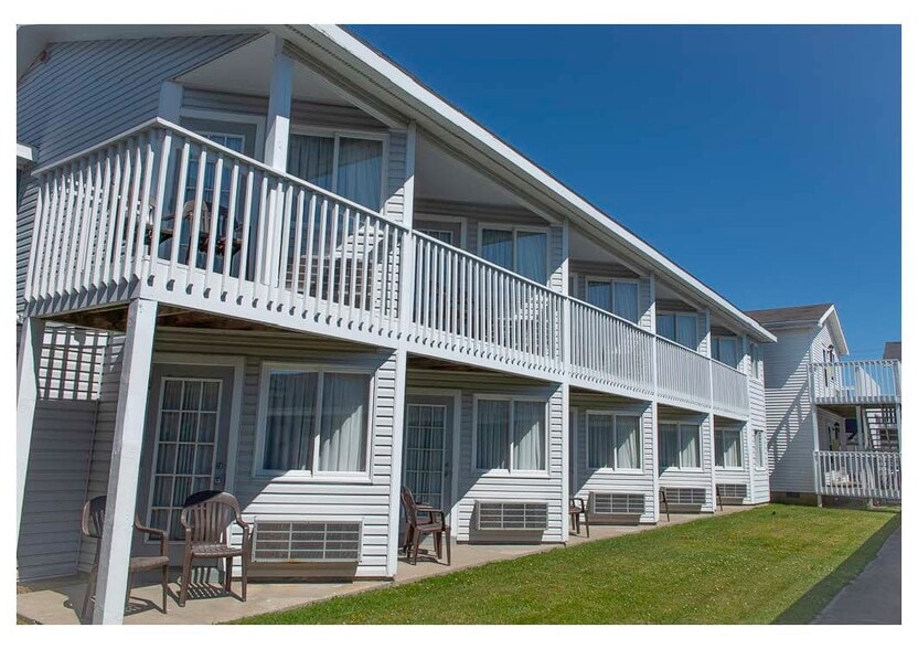 More Photos Of 37558 Lighthouse Rd, Fenwick Island Hotel For Sale