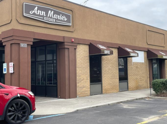 More Photos Of 1855 New Hwy, Farmingdale Warehouse For Lease