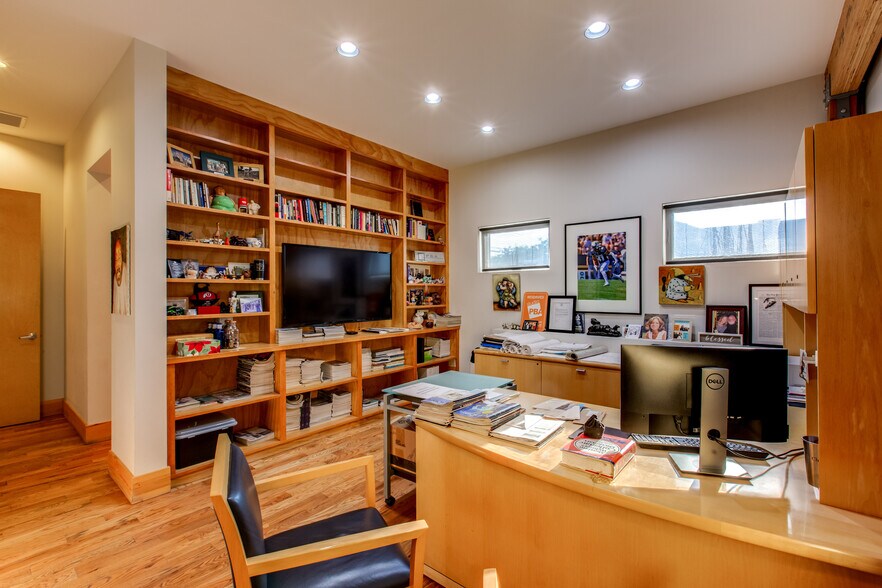 More Photos Of 1575 Gilpin St, Denver Office Residential For Sale