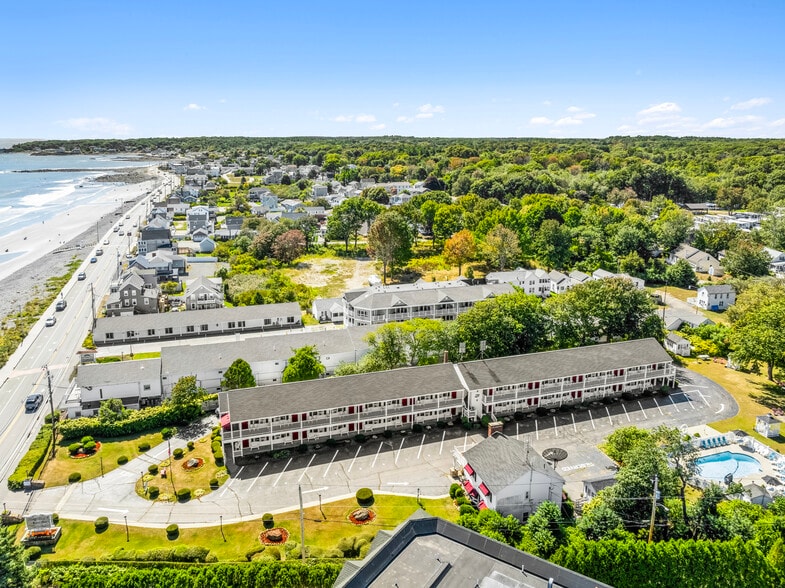 More Photos Of 271 Long Beach Ave, York Beach Hotel For Sale