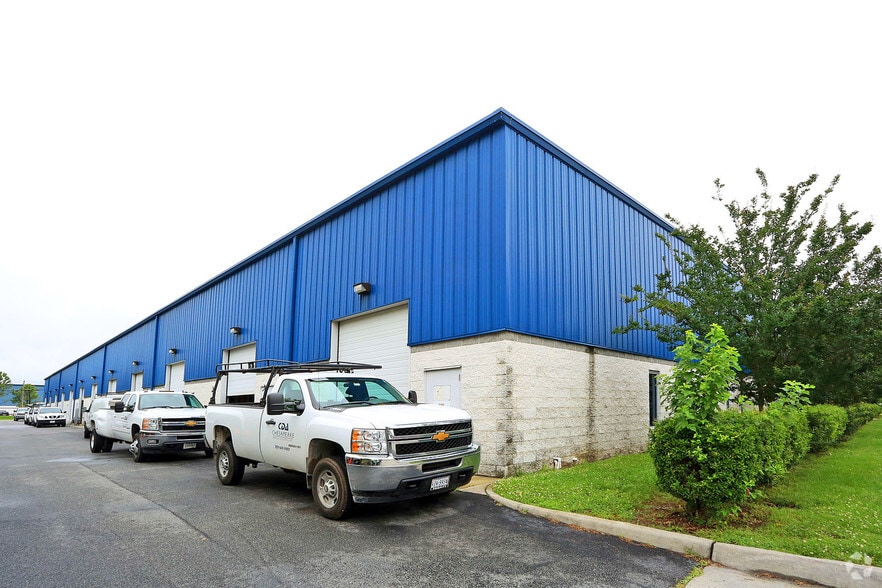 More Photos Of 901 Port Centre Pky, Portsmouth Research And Development For Lease