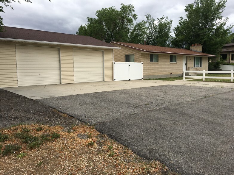 More Photos Of 2875 W 12600, Riverton Office For Sale