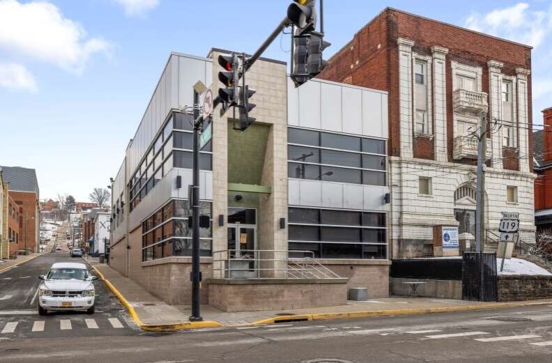 More Photos Of 207 Willey St, Morgantown General Retail For Lease