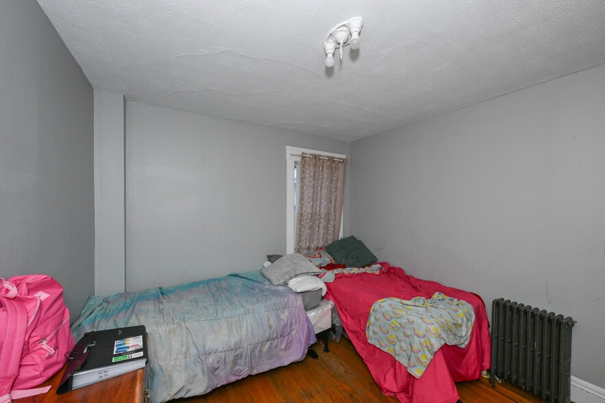 More Photos Of 2869 Hampshire Rd, Cleveland Heights Multifamily For Sale