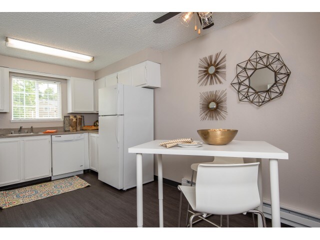 More Photos Of 10285-10305 SW Denney Rd, Beaverton Apartments For Sale