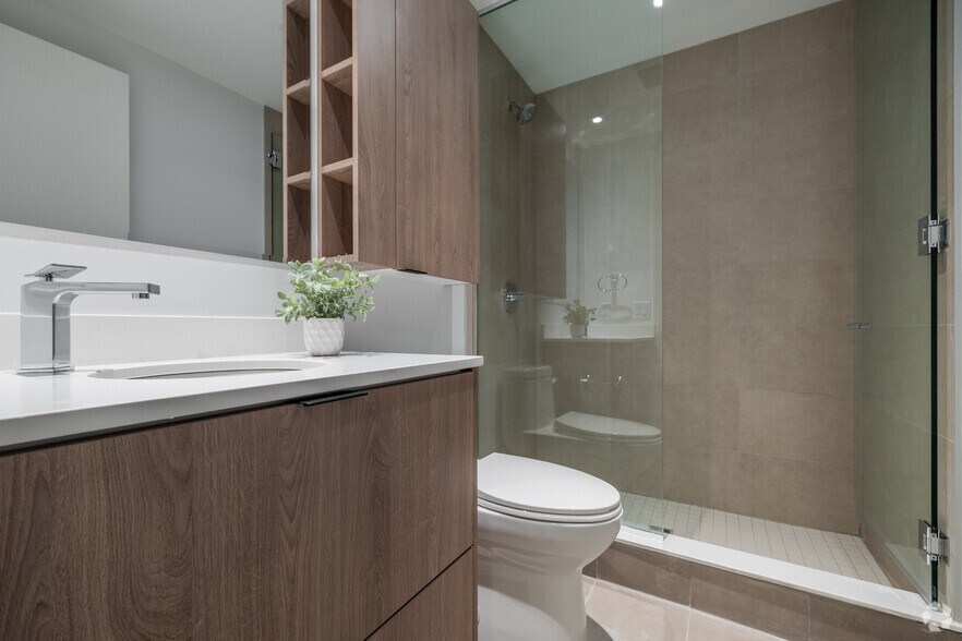 More Photos Of 400 Albert St, Ottawa Apartments For Lease