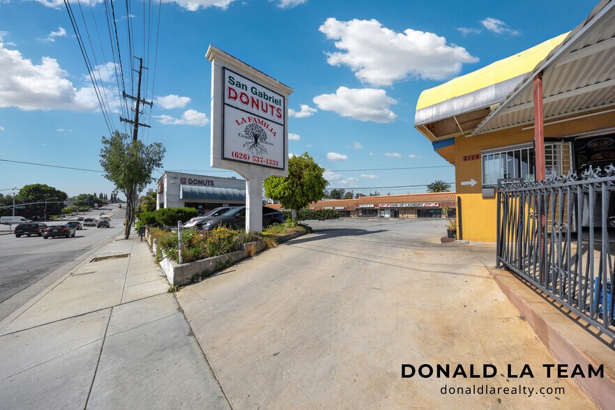 More Photos Of 2121-2125 San Gabriel Blvd, Rosemead General Retail For Sale
