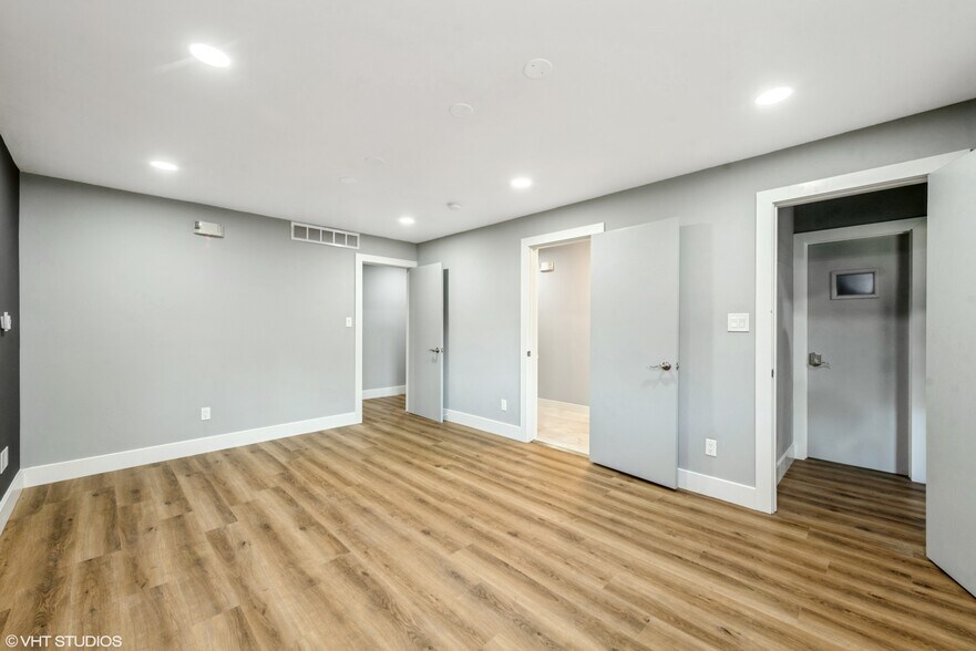 More Photos Of 711 N 1st St, Dekalb Office For Lease