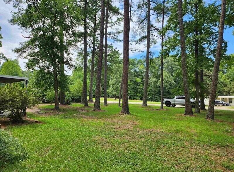 More Photos Of 1425 Farlow Rd, Raleigh Manufactured Housing Mobile Home Park For Sale
