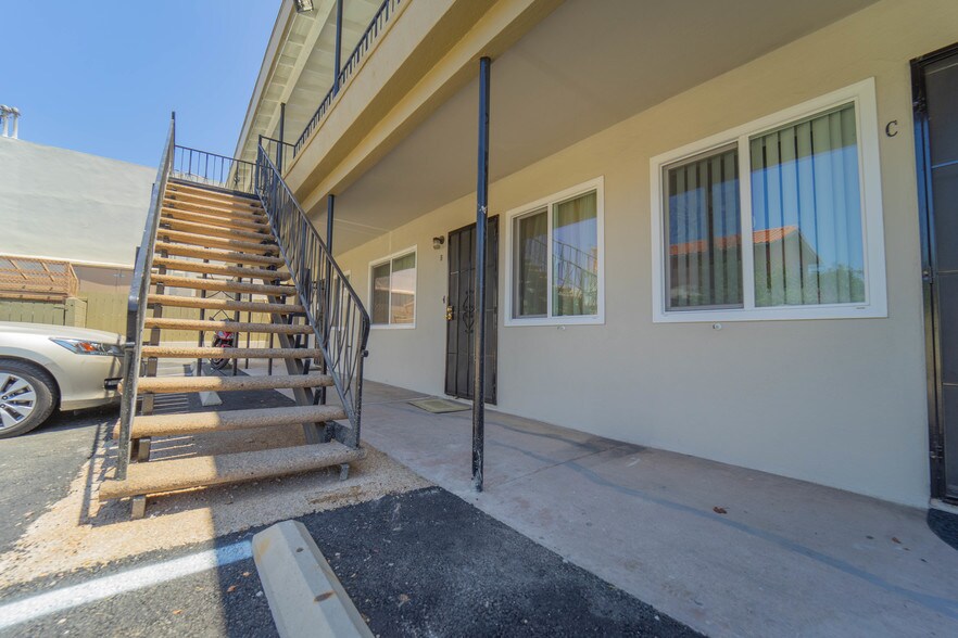 More Photos Of 915 N Ave, National City Apartments For Sale