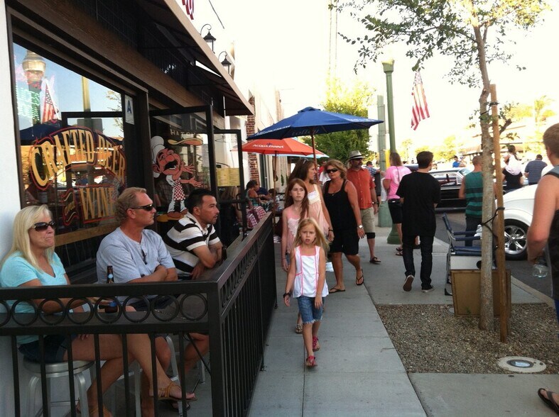 More Photos Of 336-340 E Grand Ave, Escondido Restaurant For Lease